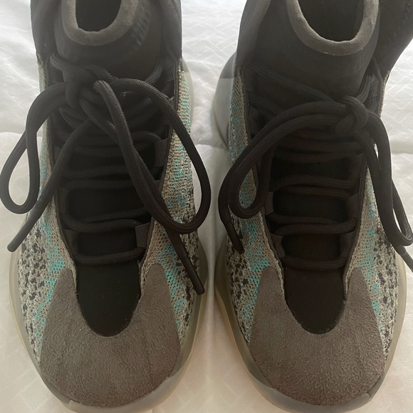 No box - Picture 2 of 4